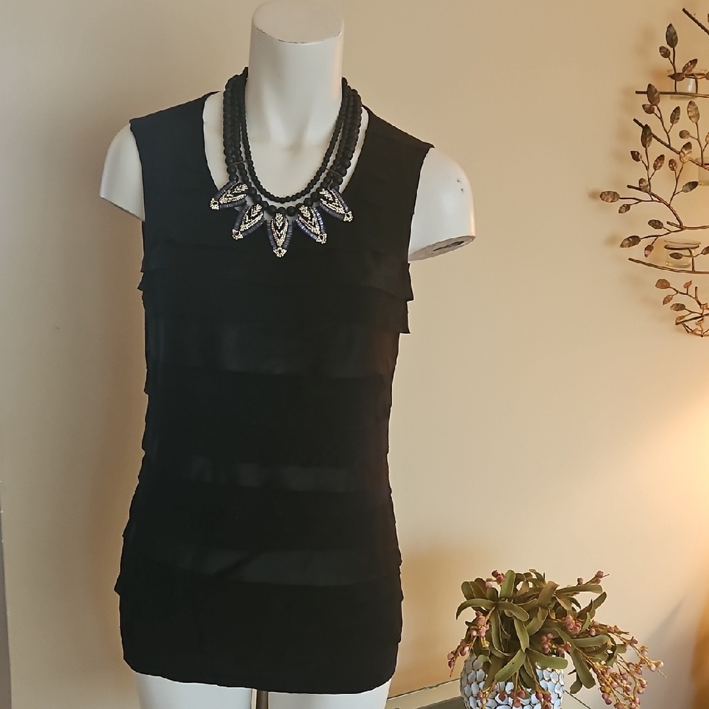 Elegant Black/Navy Statement Necklace ONLY WORE ONE TIME